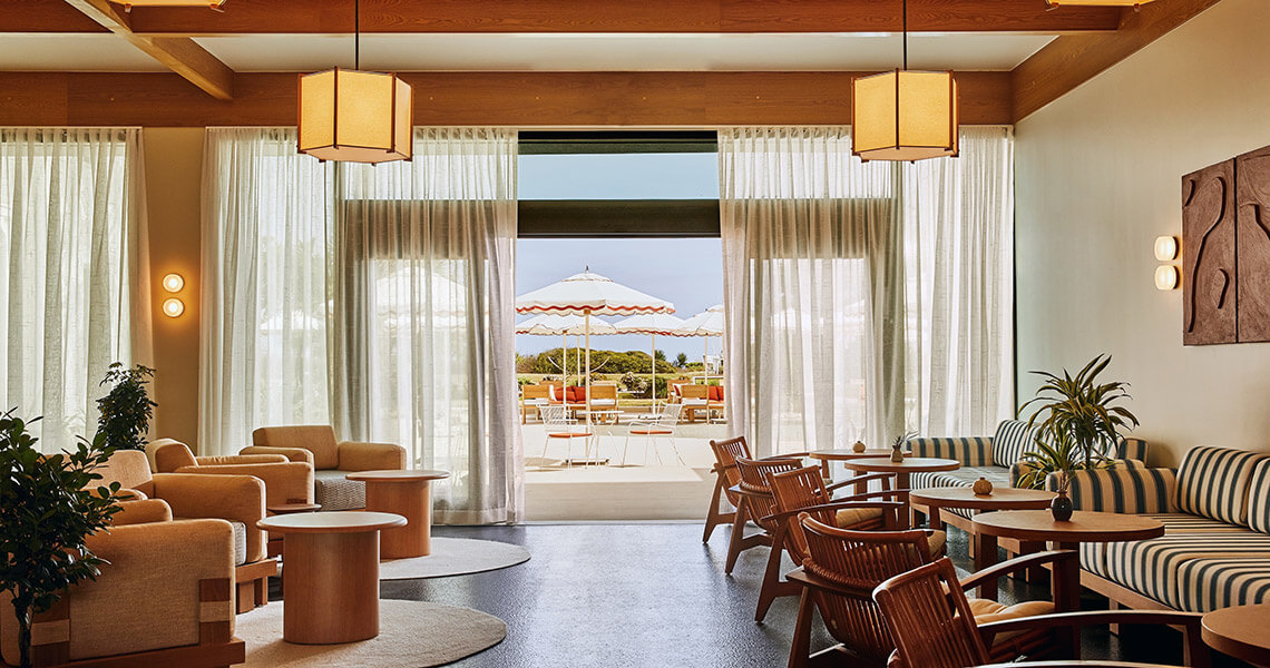 Lobby in Trailborn Surf & Sound