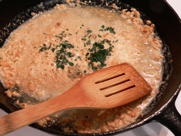 mahi-mahi recipe - add-parsley-and-stir