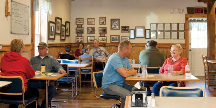 Riverside Restaurant at Brownwood