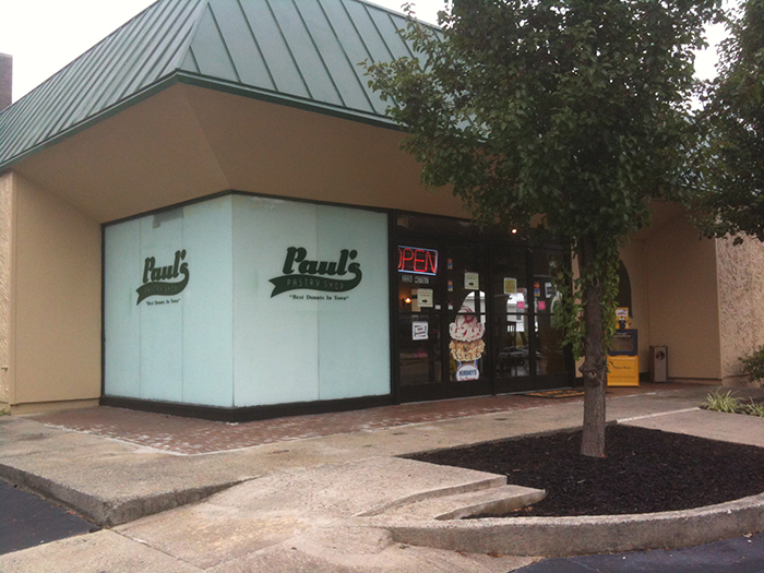 PaulsPastryshopoutside2