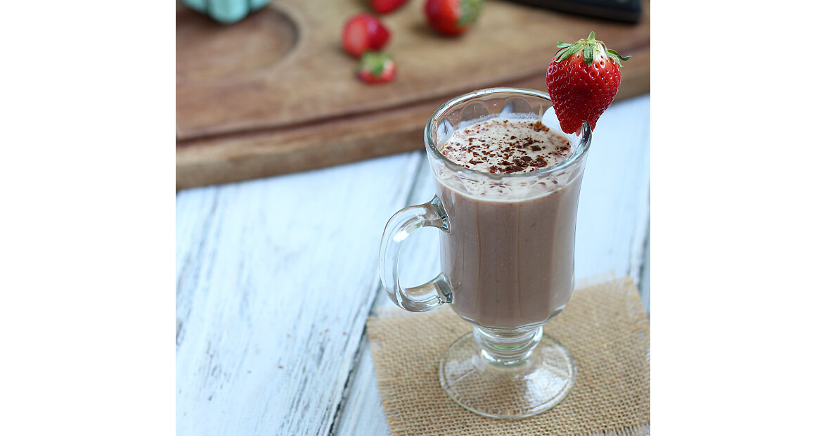 strawberry tiramisu drink