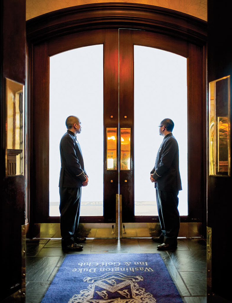 washington duke inn entrance