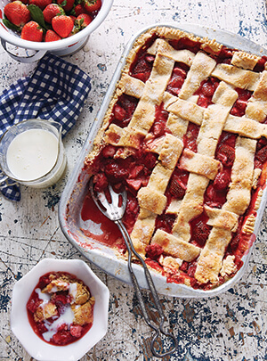 strawberry sonker with dip 300x405