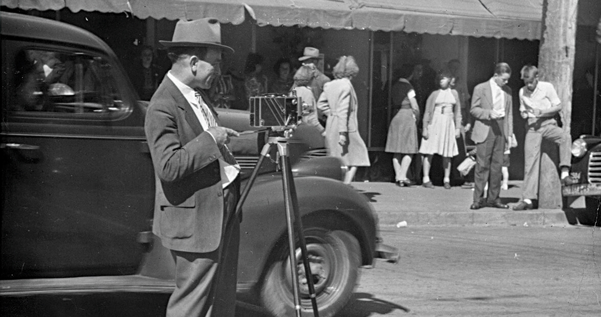 Photographer H. Lee Waters Focused on the Familiar