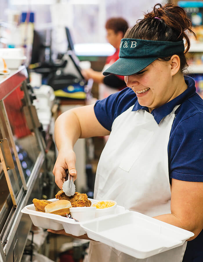 4 Gas Stations with Pit Stop-Worthy Fried Chicken (Seriously)