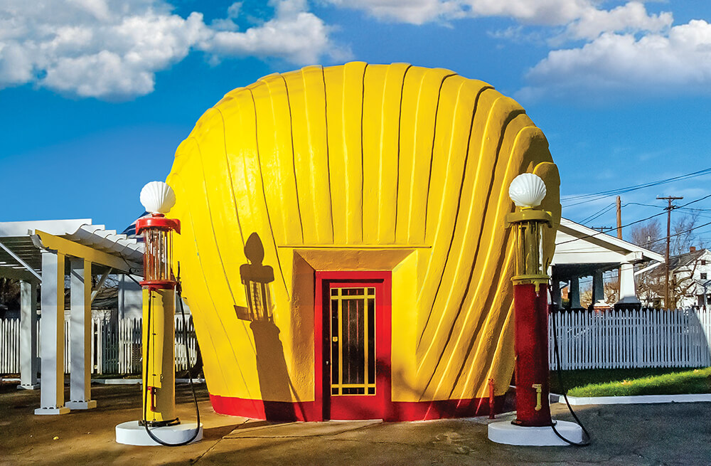 Backbones & Cornerstones: 100 Family Businesses That Built North Carolina