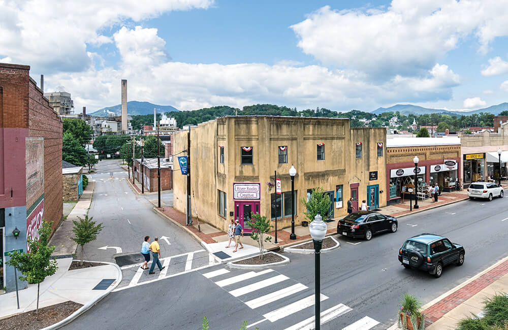 Where Lumber Ruled, Nature Reigns on Lake Logan