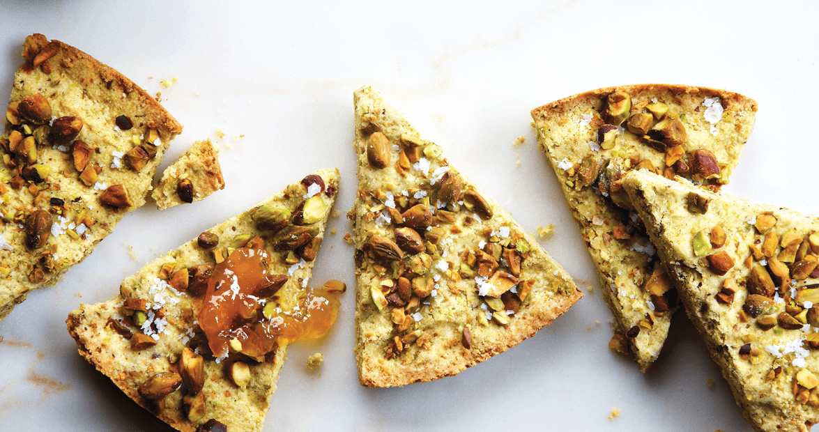 Pistachio shortbread Christmas cookies