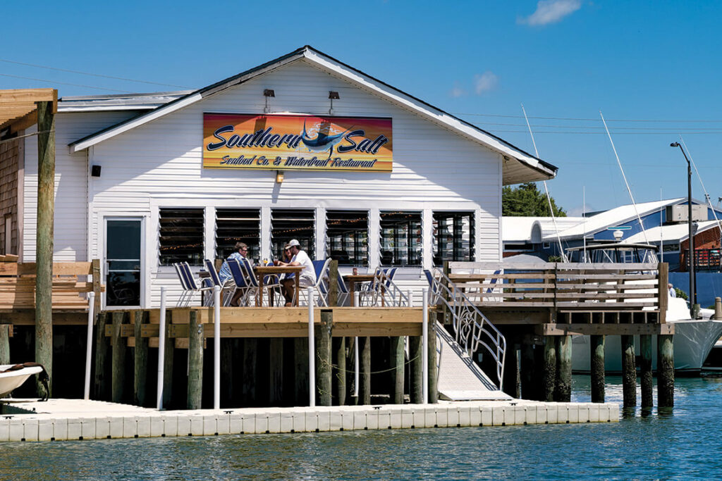 Southern Salt Seafood Company and Waterfront Restaurant