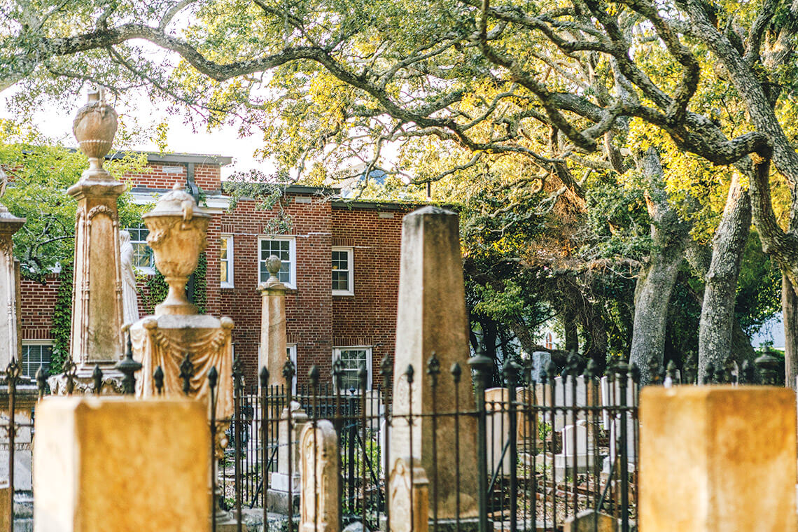 The Old Burying Ground in Beaufort, one of the oldest North Carolina cemeteries