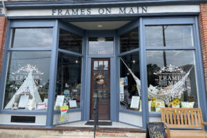 Frames on Main storefront