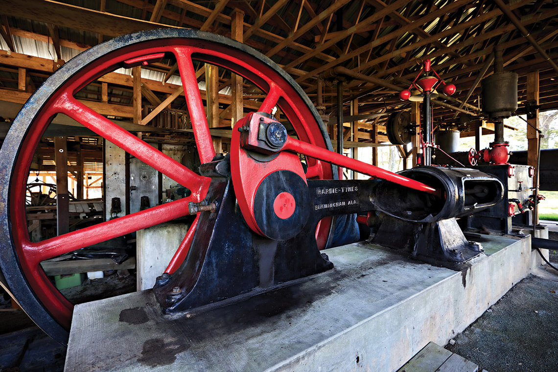 1907 Corliss steam engine in Pittsboro, NC