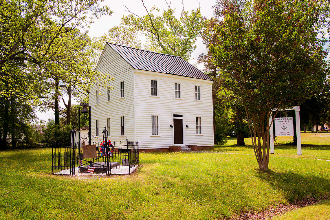 The Royal Hart Lodge in Historic Halifax.