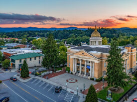 Henderson County Courthouse