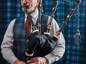 Roddy MacLellan playing bagpipes