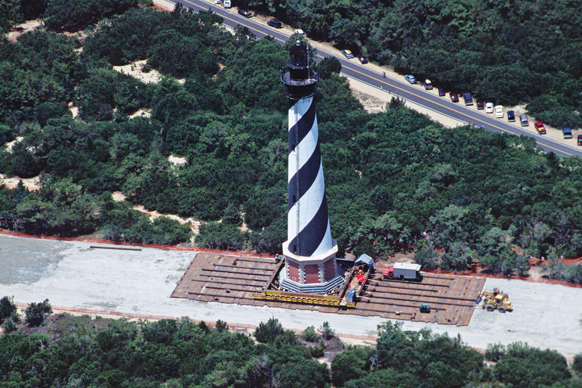 Crews moving the Hatteras Lighthouse in 1999