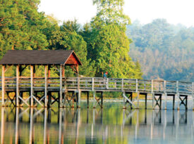 The dock at Aberdeen Lake Park