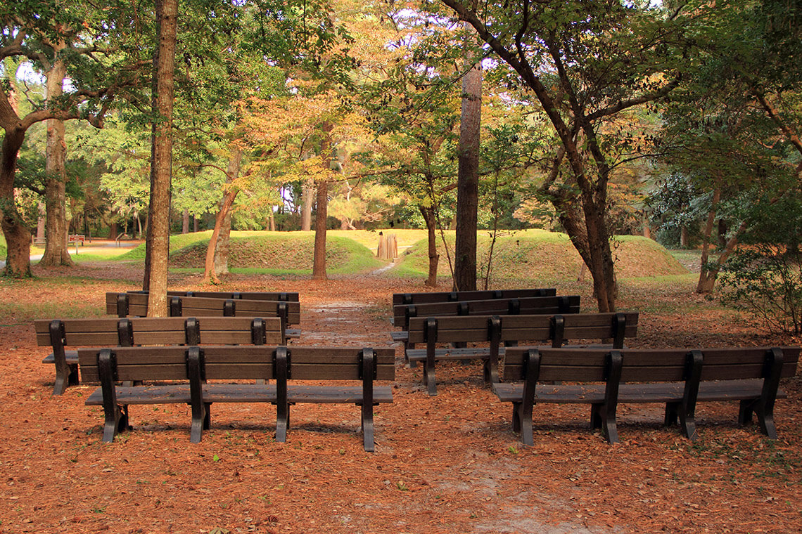 Outdoor learning area at Fort Raleigh National Historic Site