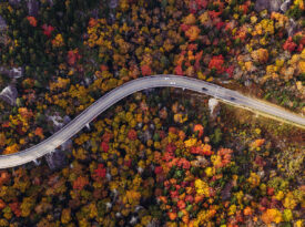 Cars traveling along the Blue Ridge Parkway