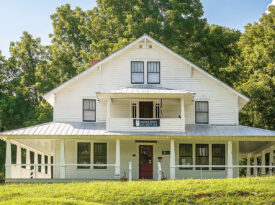 The Monteith sisters' home, now the Appalachian Women's Museum.