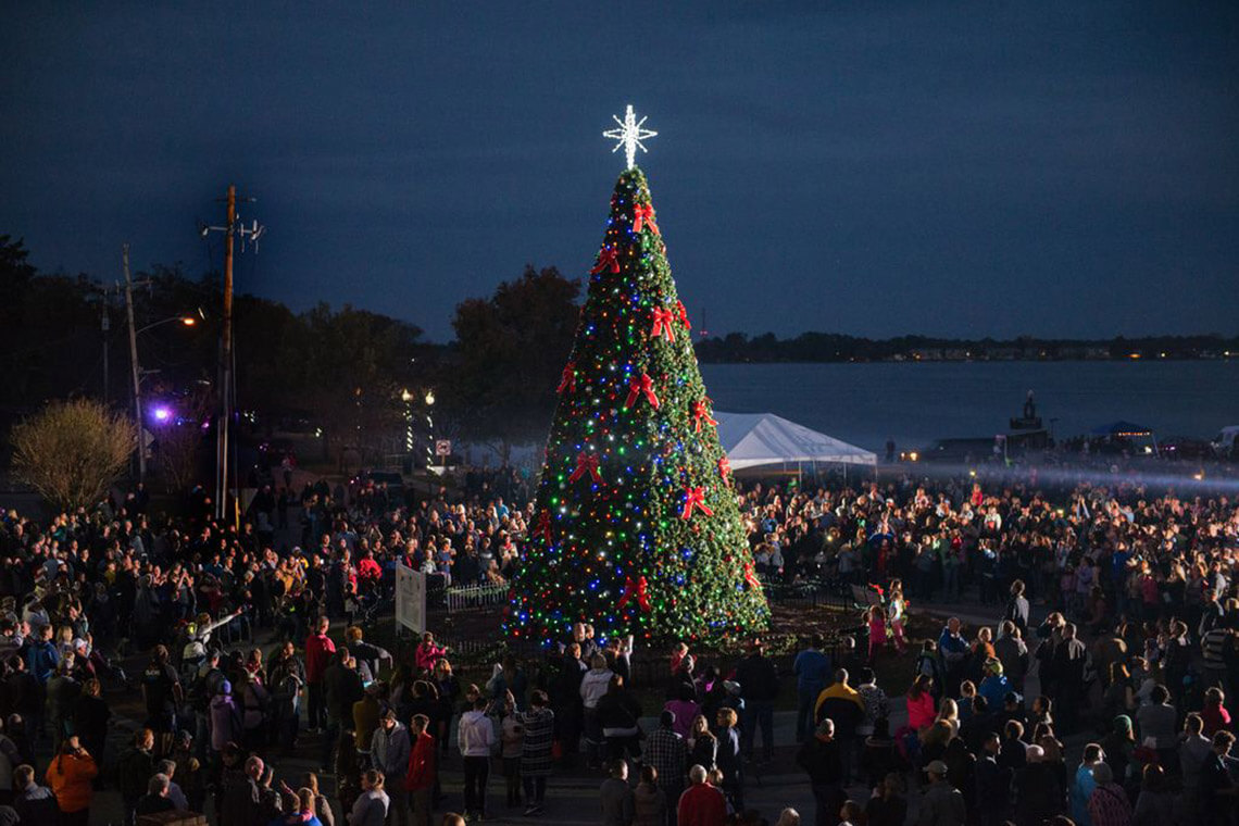 Light Up the Season ceremony in downtown New Bern