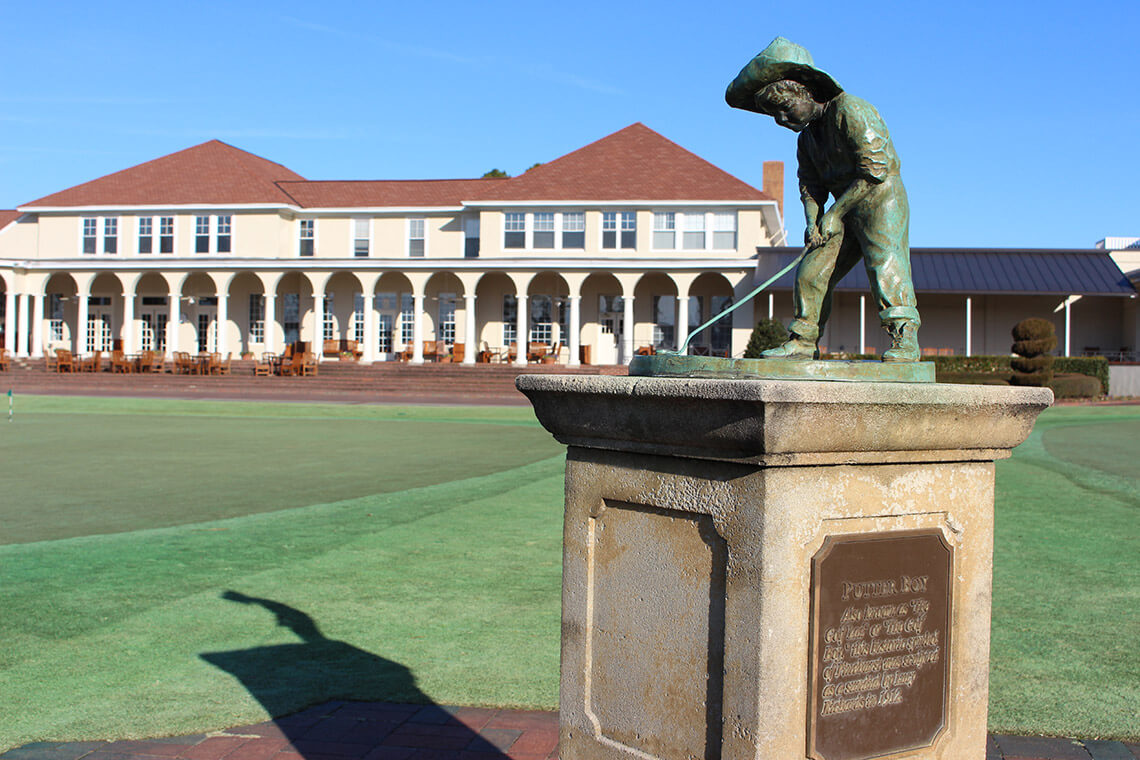 The Putter Boy statue outside the Pinehurst Resort and Country Club