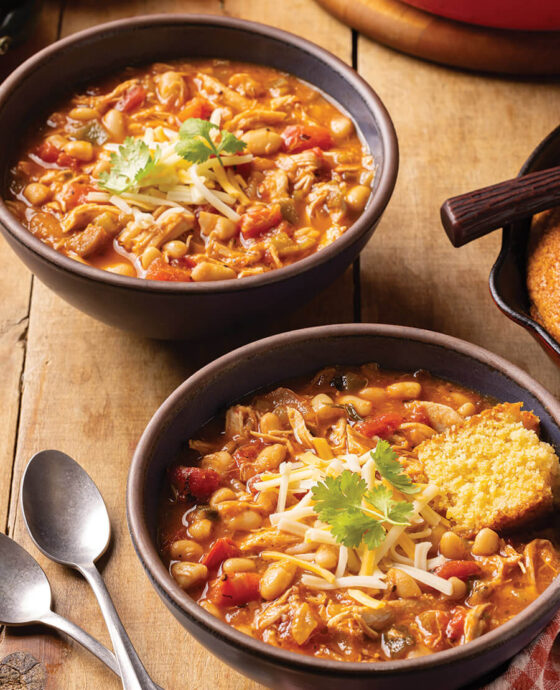 Bowls of Nico's grilled chicken chili