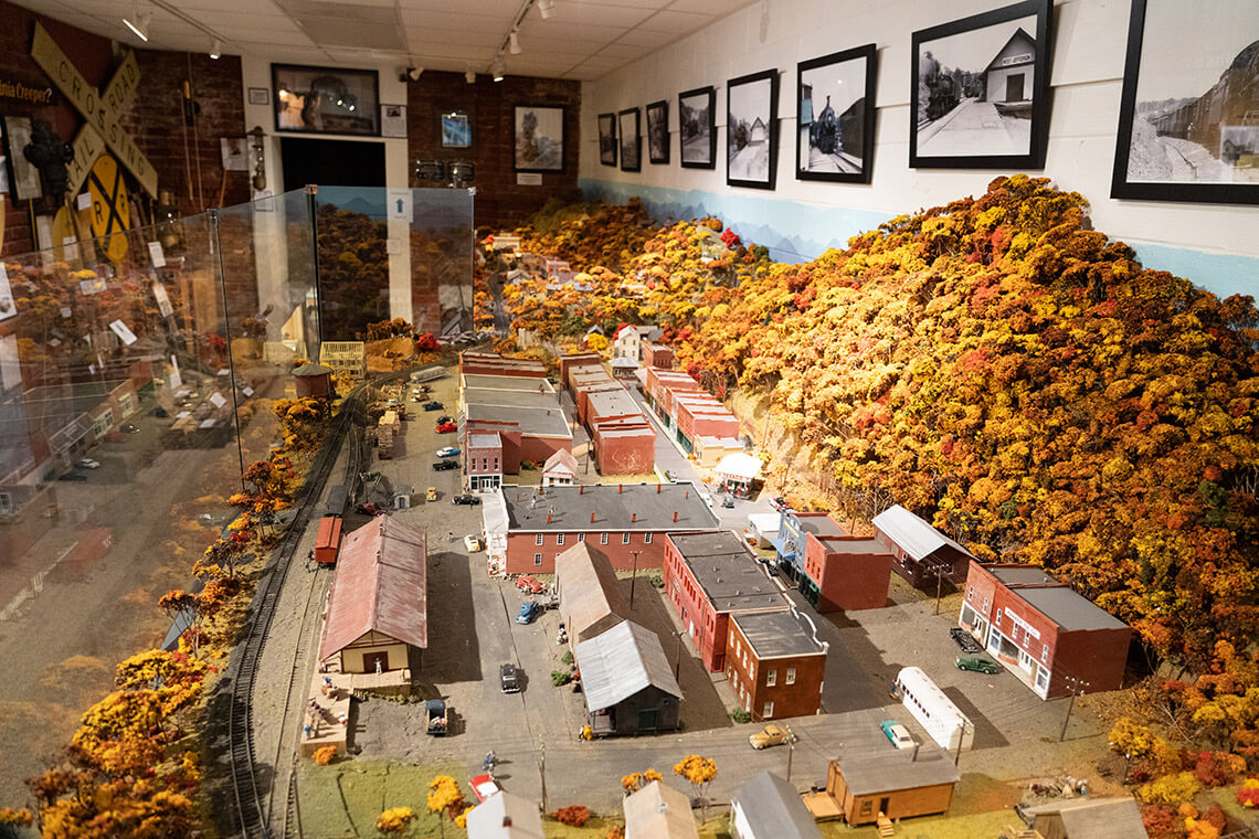 The Virginia Creeper Exhibit