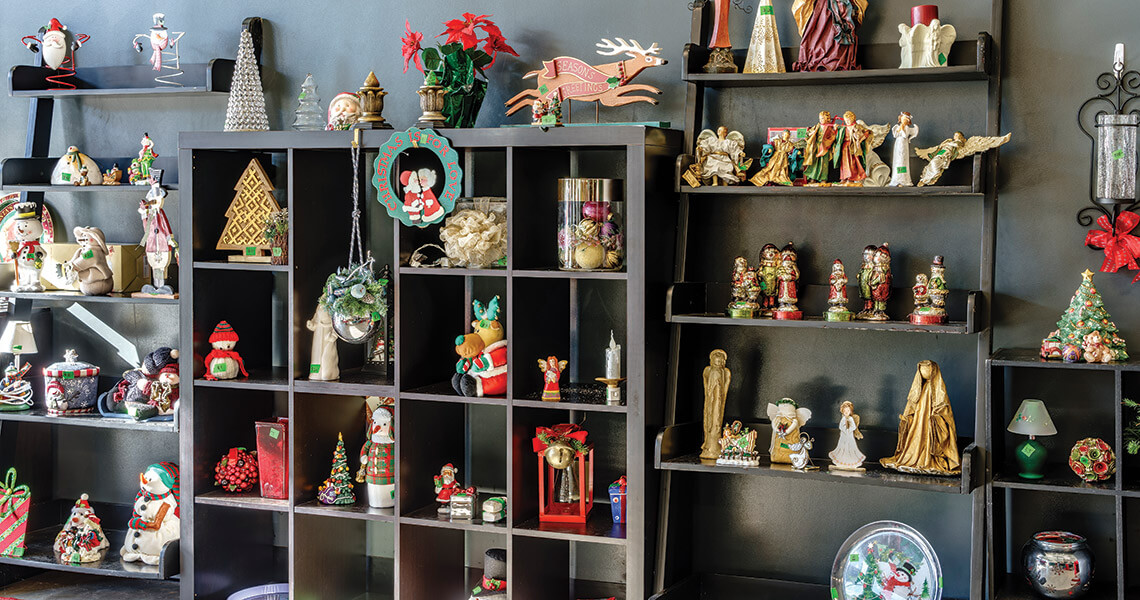 GreeNest's holiday pop-up shop crafts and products