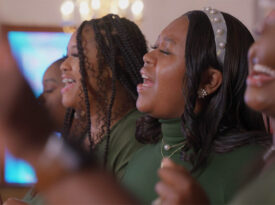 Members of Faith & Harmony sing