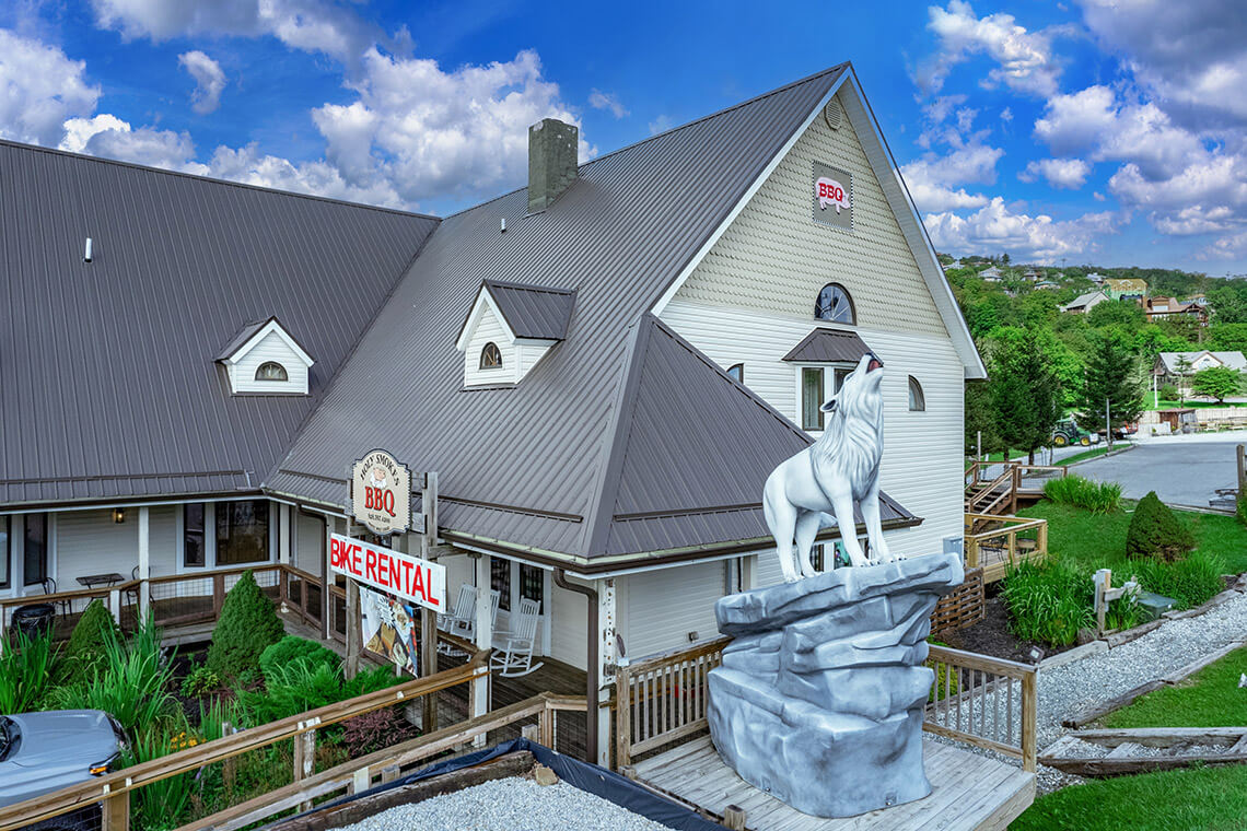 White Wolf Lodge in Beech Mountain, NC