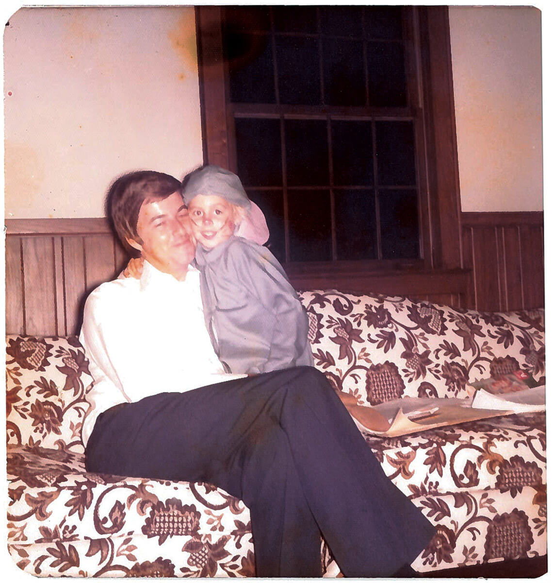 Anne-Lindsay as a child with her father