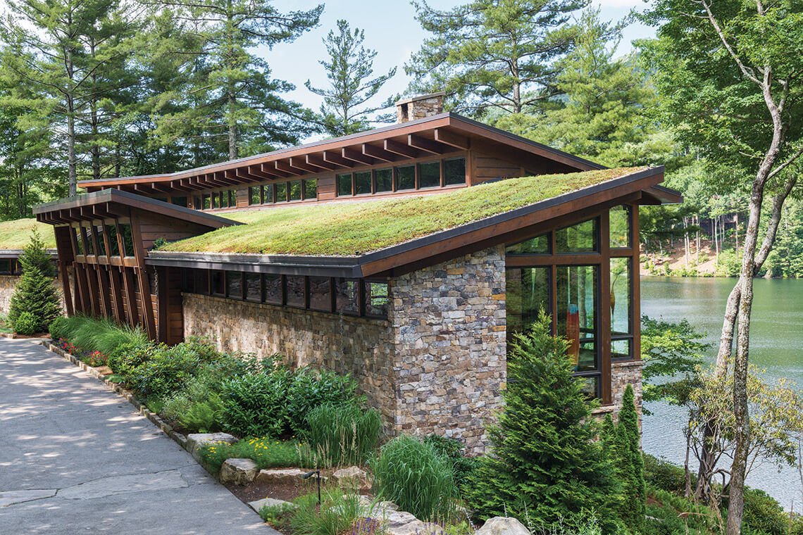 House on the Edge at Lake Toxaway, designed by Al and Parker Platt