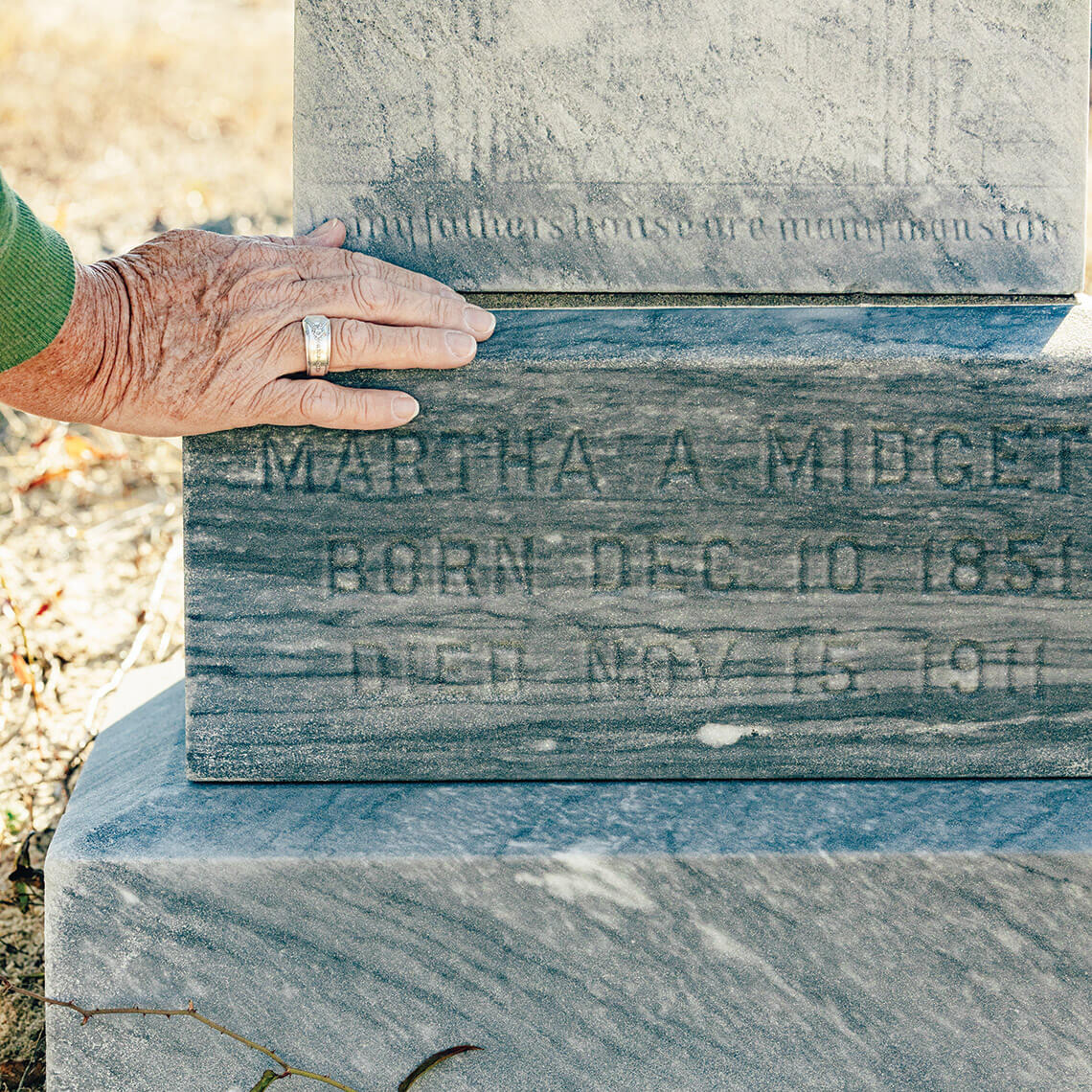 Gravestone for Mary Martha O'Neal 