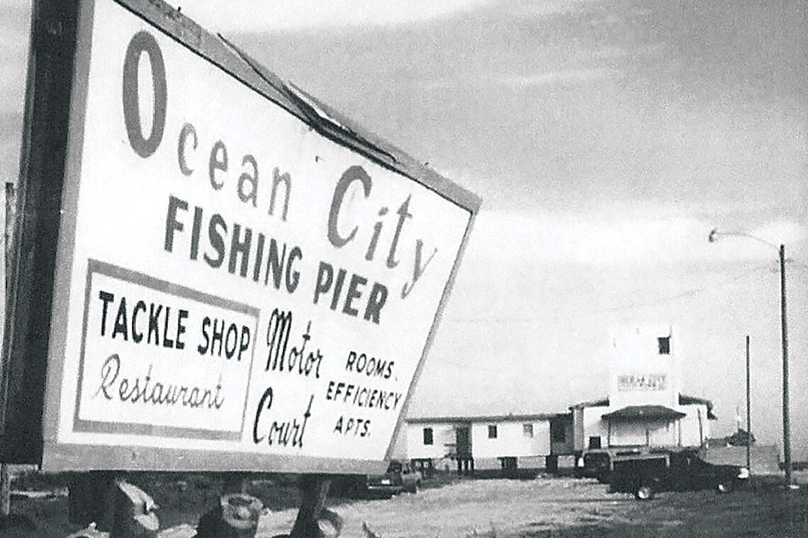 Black and white photo of Ocean City fishing pier
