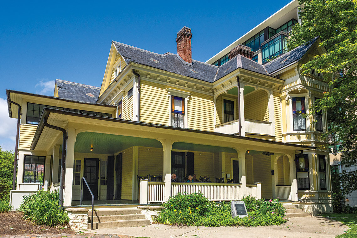 Exterior of the Thomas Wolfe Memorial