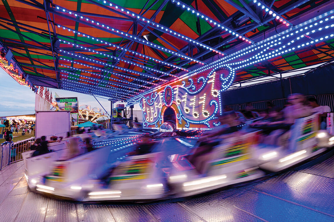Tilt-a-whirl ride at the county fair