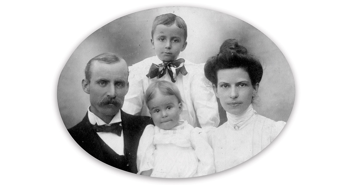Black and white photo of Edgar Tufts and his family