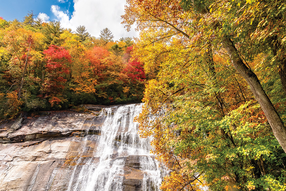 Rainbow Falls in Pisgah National Forest