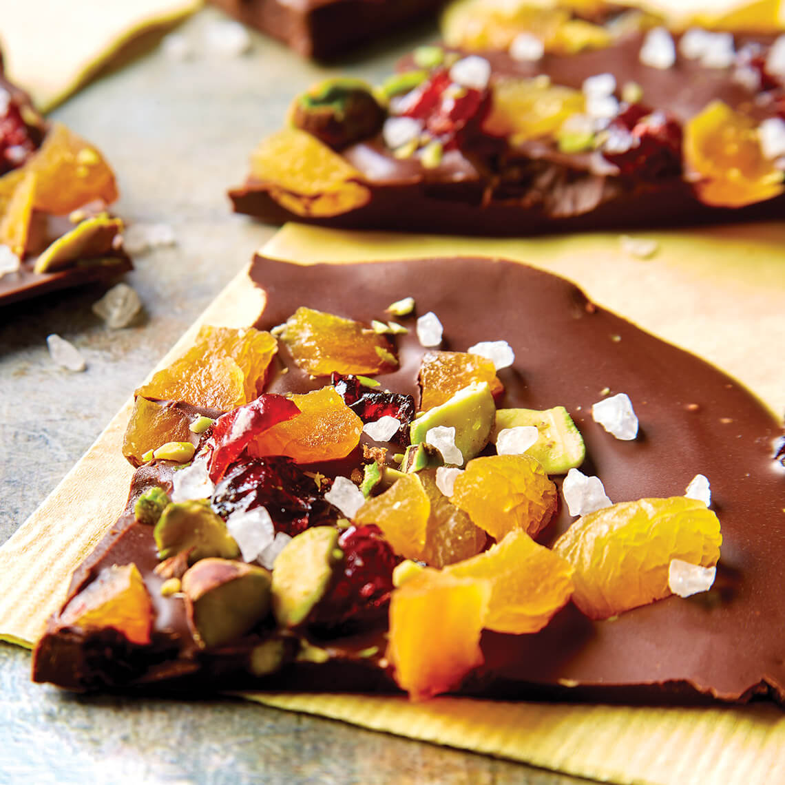 Pistachio chocolate bark