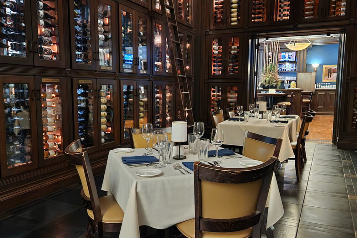 Dining room at Southern Prime