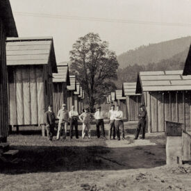 Black and white photo of German internees in Old Heidelberg