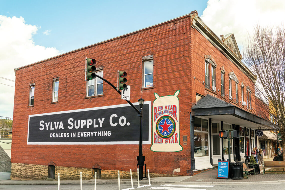 Exterior of Blue Ridge Bootleg Coffee in Sylva, NC