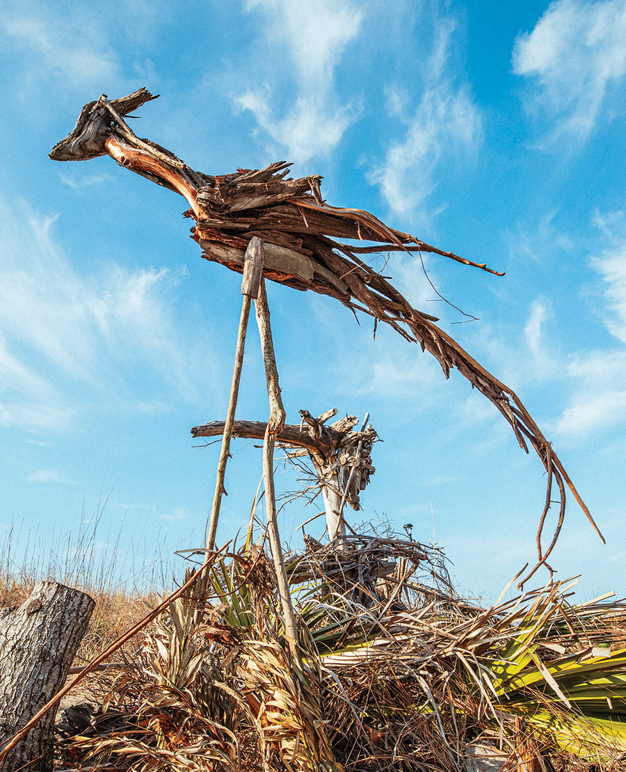 Russell's sculpture Beach Bird