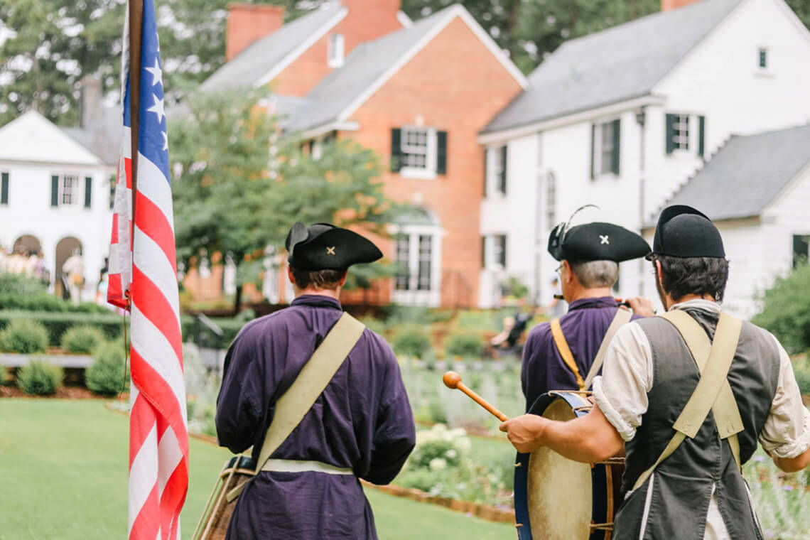 Fife and drum players