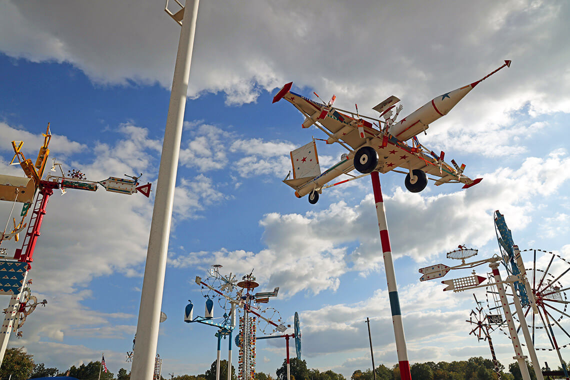 Sculptures at the Vollis Simpson Whirligig Park