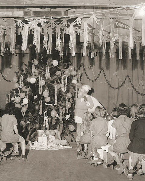Dining hall at Camp Keystone decorated for Christmas in July