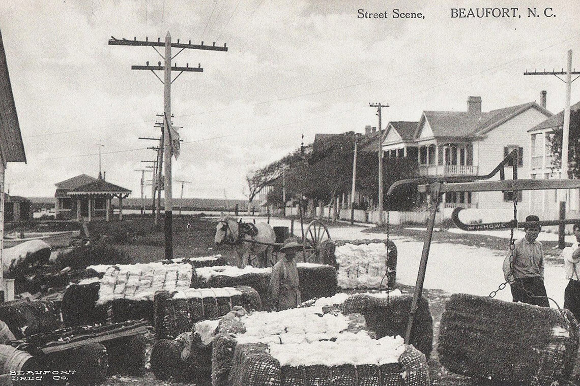 Black and white photo of D.W. Sanders Cotton Gin