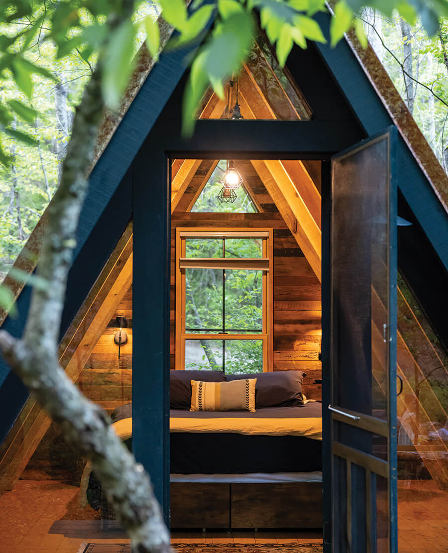 Bed at in a cabin at Cold Spring Basecamp