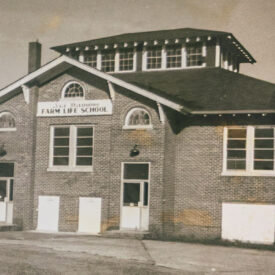 Asa J. Manning Farm Life School exterior